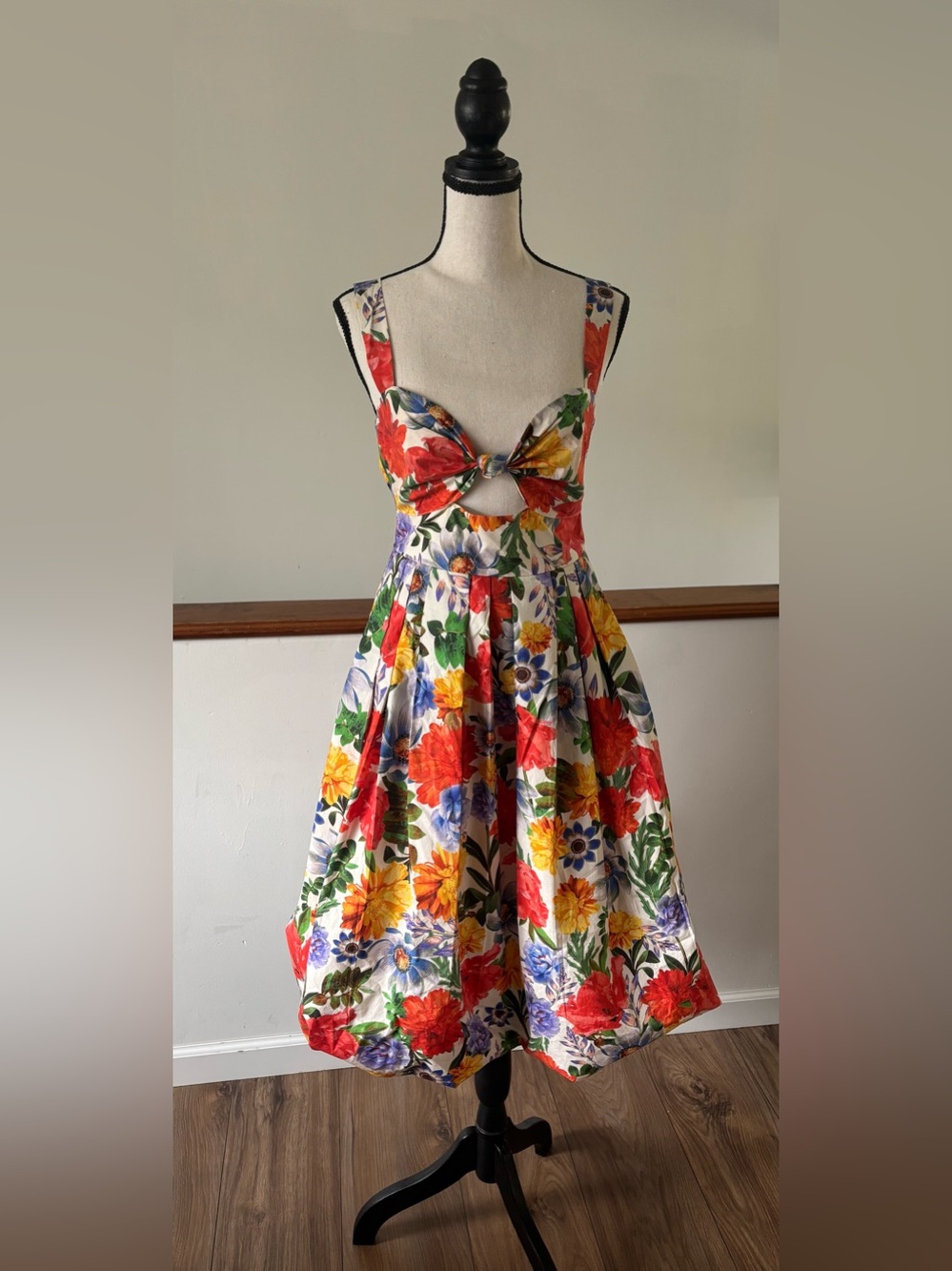Cara Cara Laurel Floral Knotted Midi Dress  Size 2 - Picture 3 of 11